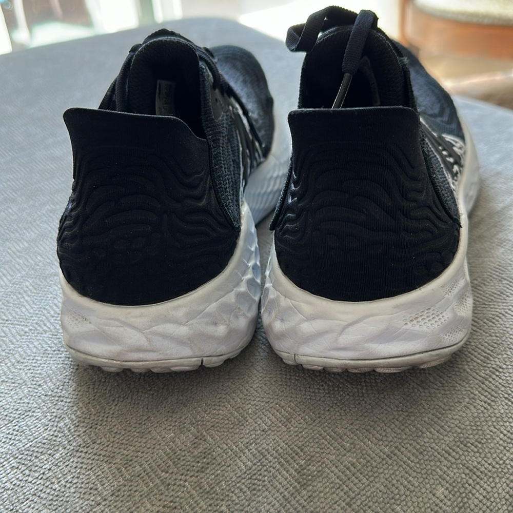 New Balance Fresh Foam 9 - Picture 6 of 10